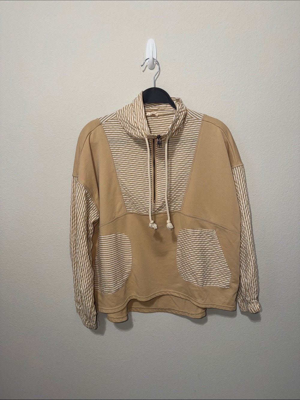 NWOT Hem & Thread Ovetsized Pullover Hoodie Sweater - Beige Striped